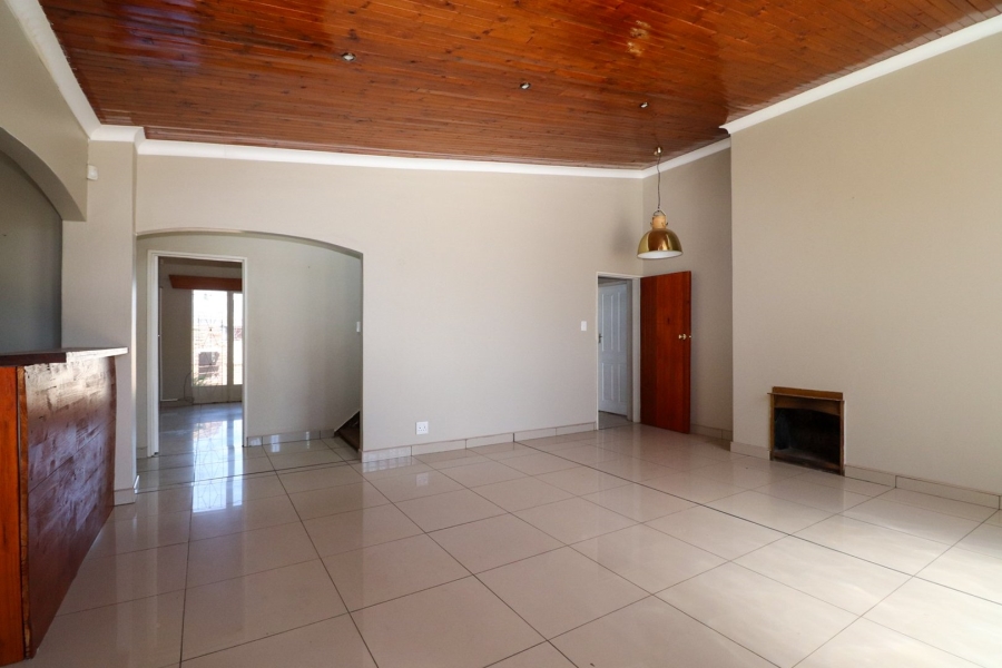 To Let commercial Property for Rent in Wilkoppies North West